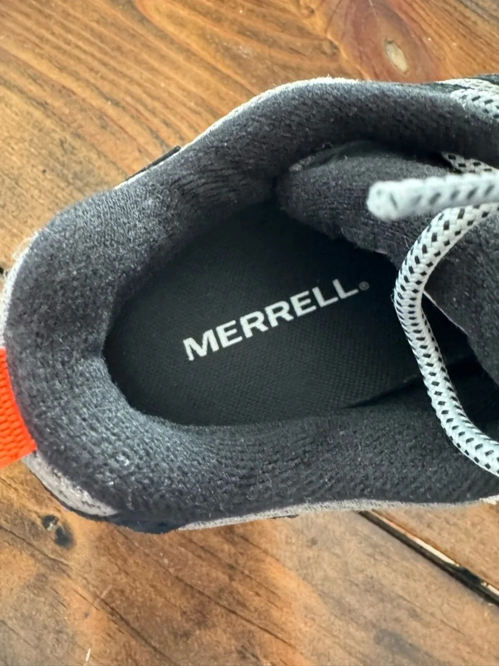 Merrell Moab 3 Hiking Shoes NWOB NEVER WORN. SIZE 6. Black/Gray